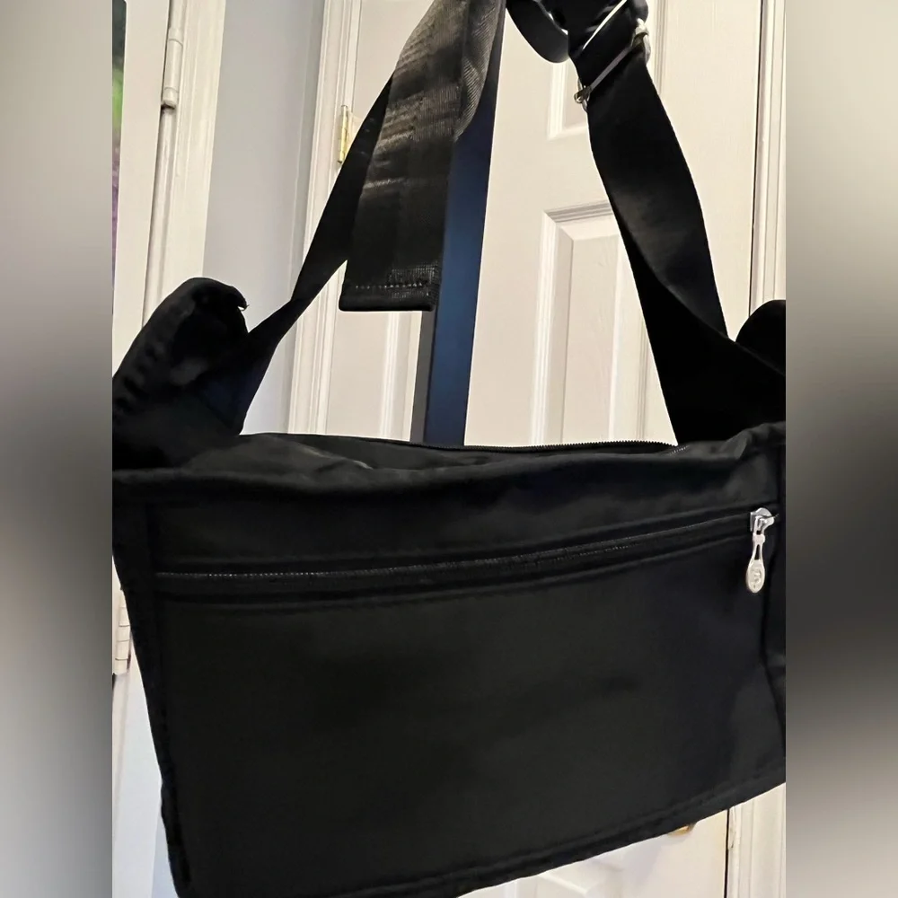 Top Gun Black Extra-Large Messenger/Waist Bag with 7 compartments